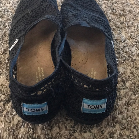 Toms - Picture 3 of 4